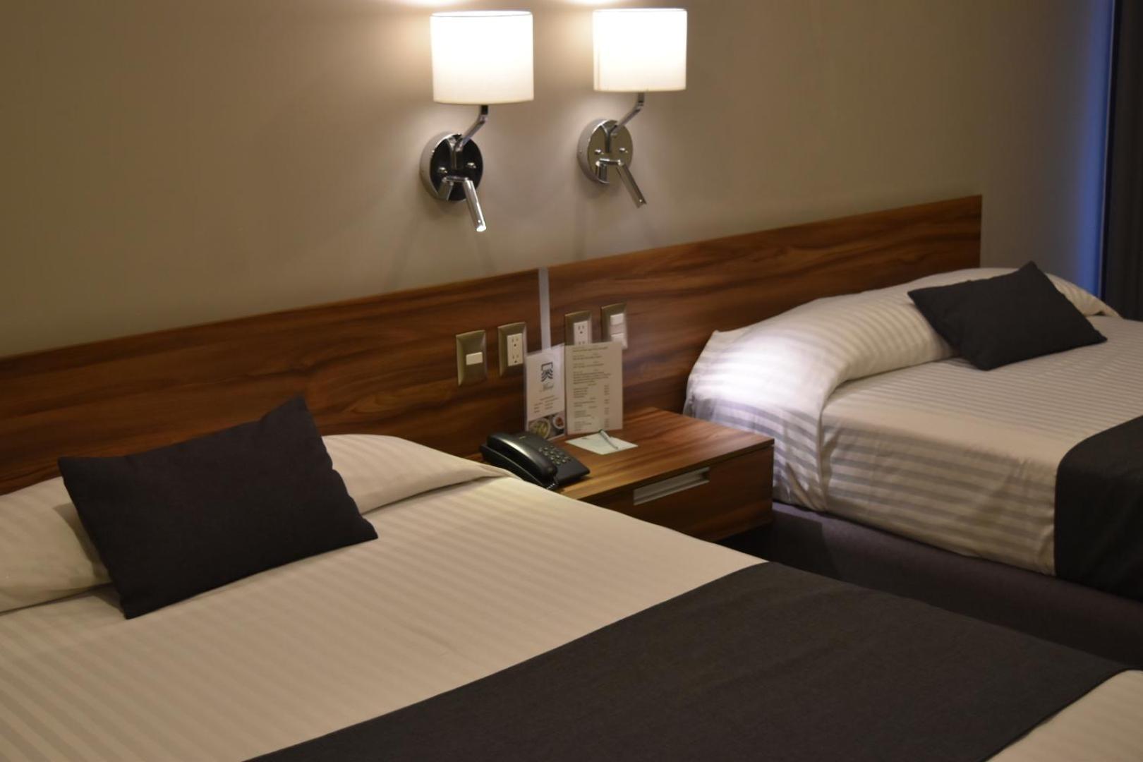 Estanza Hotel & Suites Morelia Kamer foto